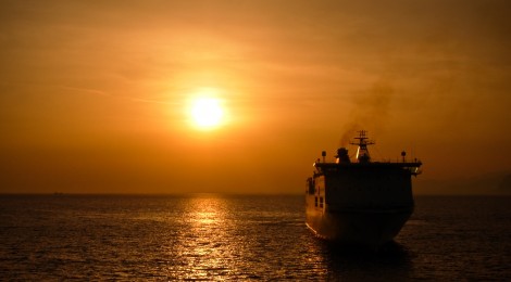 EUA tomam controle do navio petroleiro que deixou porto líbio