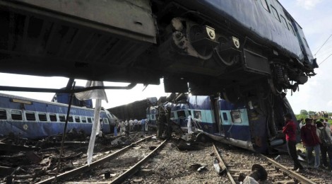 Internacional: Descarrilamento de trem deixa 18 mortos e 112 feridos na Índia