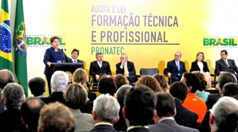 Pronatec 2.0 terá oferta de 12 milhões de vagas a partir de 2015