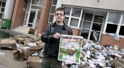 Internacional: atentado à sede do jornal satírico francês "Charlie Hebdo"