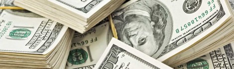 Dólar fecha abaixo de R$ 5,60, bolsa  subiu 0,83% e fecha no maior nível em quase duas semanas com acordo sobre PEC dos Precatórios