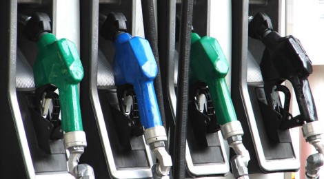 Petrobras anuncia novo aumento da gasolina e do diesel nas refinarias, a partir desta terça-feira