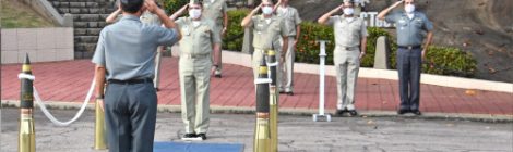 Centro Tecnológico do Corpo de Fuzileiros Navais recebe visita do Comandante da Marinha