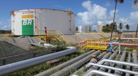 Petrobras conclui venda de participação em transportadora de gás