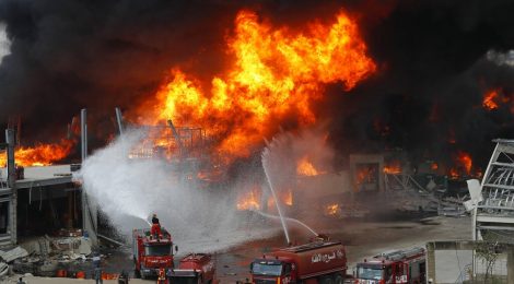 Incêndio atinge área do Porto de Beirute um mês após grande explosão