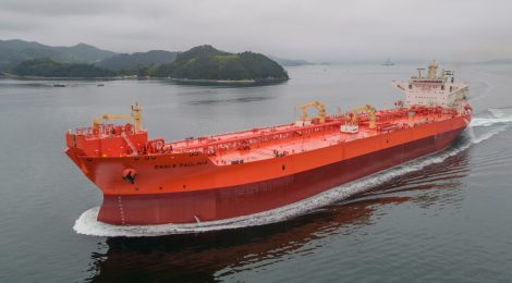 Navio-tanque contratado da Petrobras conclui sua primeira operação em Búzios