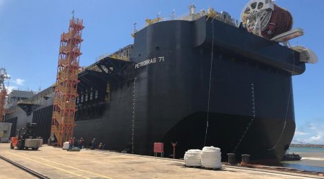 Petrobras anuncia a assinatura do acordo de compra da FPSO P-71