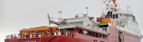 Navio Polar Almirante Maximiano parte com destino à Antártica