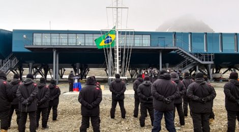 Estação Antártica Comandante Ferraz comemora seu 37º aniversário