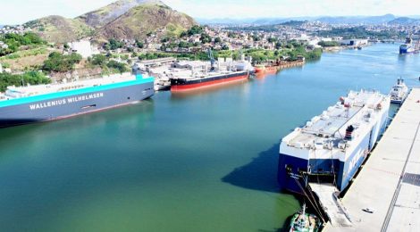 Porto de Vitória tem dragagem de manutenção iniciada