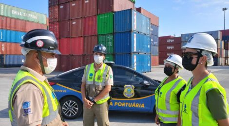 REPRESENTANTES DA AGÊNCIA BRASILEIRA DE INTELIGÊNCIA (ABIN) VISITAM PORTO DE ITAJAÍ