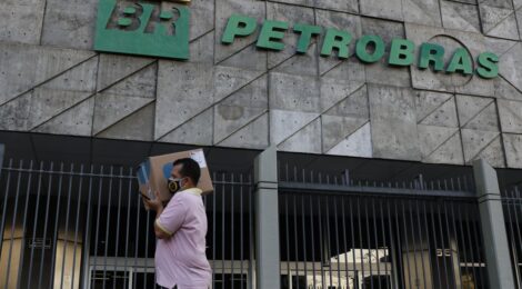 Petrobras bate recorde de utilização de refinarias