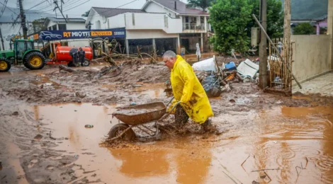 Rio Grande do Sul tem alerta de perigo para chuvas e ciclone