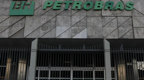 Petrobras inicia processo para retomada das obras do Polo GasLub