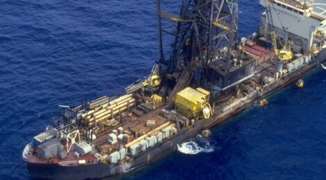 Petrobras lança licitação para sondas offshore