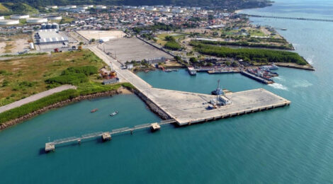 Porto de São Sebastião bate recorde de movimentação de cargas