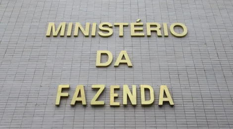 Atraso em sistema informático paralisa saques do Fundo PIS/Pasep