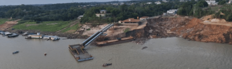 Marinha envia navio hospitalar para resgatar vítimas de desmoronamento em Manacapuru