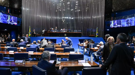 Senado aprova projeto que libera aposentado com incapacidade permanente de perícias frequentes