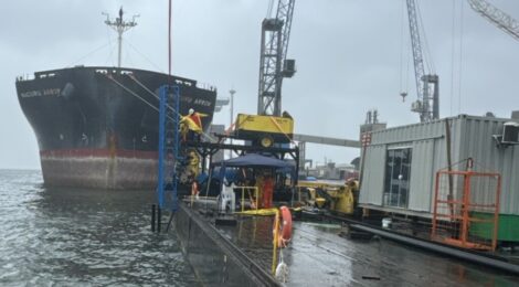 Início da derrocagem de Pedra Submersa no Porto de São Francisco do Sul