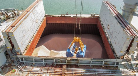 Yara realiza primeira operação de cabotagem de fertilizantes a granel do Brasil